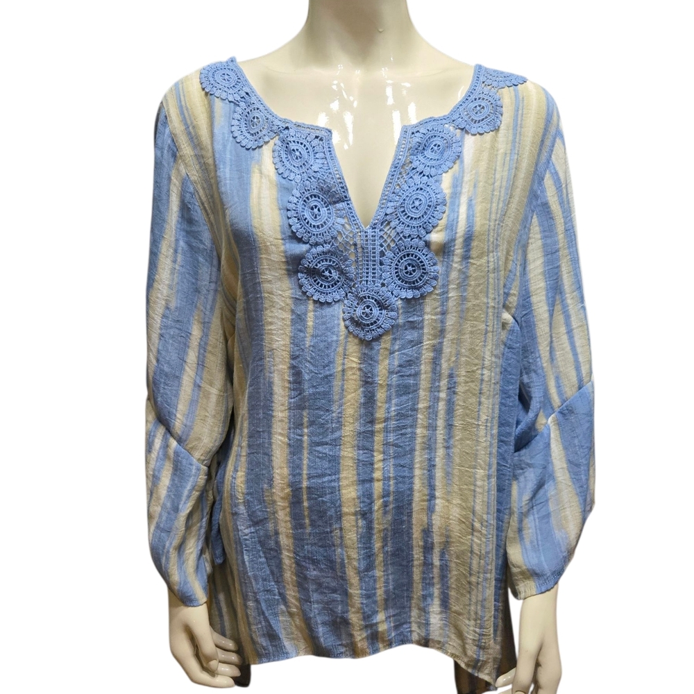 Size 2X Lightweight Top